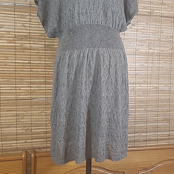 Soft Patterned Knit Sweater Dress - Picture 4 of 13